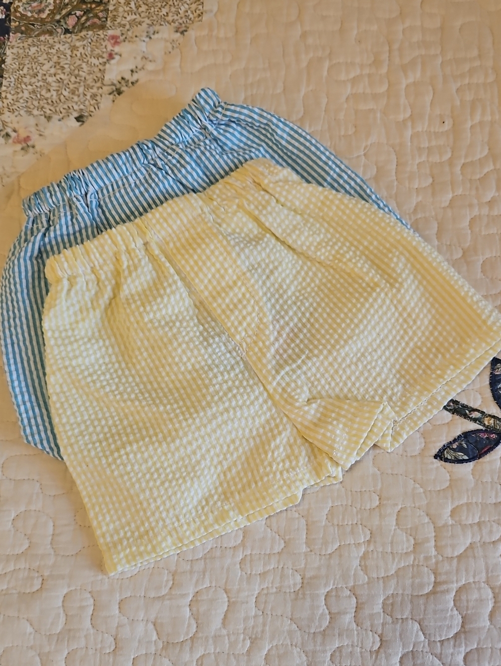 Source Unknown Yellow and Blue Seersucker Kids Shorts Set